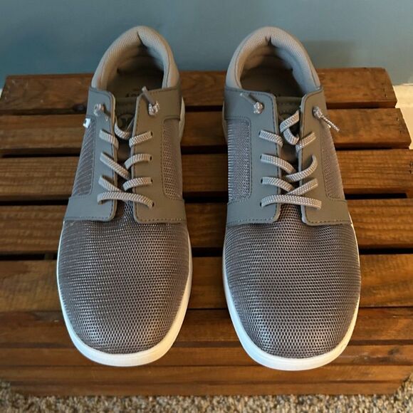 NWB Hurley men's gray Shoreline lace slipon sneakers size 13 casual light weight - Picture 1 of 6